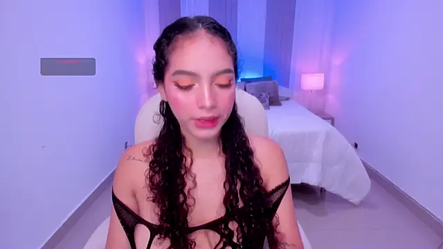 anahi curlie1 online show from 02-14-25, 03:22