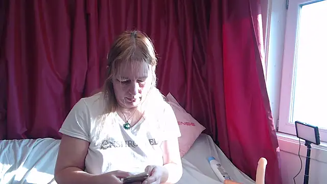 Cute-Firise online show from 02-14-25, 09:34