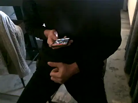 hornyman18cm39 online show from 01-14-25, 01:06