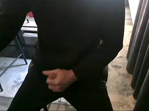 hornyman18cm39 online show from 12-21-25, 11:34