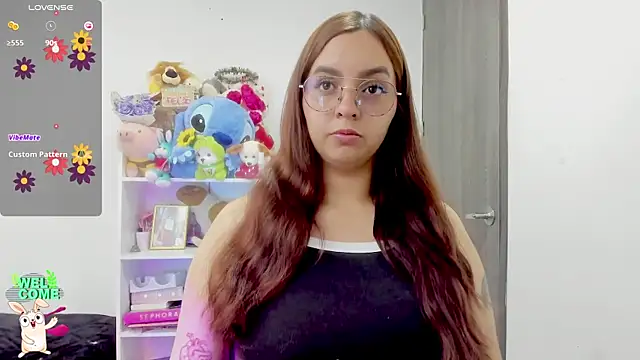 Snapshot of Valery7rose_ chatting on 05-18-26, 02:22 Valery7rose online show from 05-18-26, 02:22