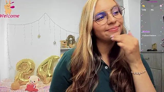 Snapshot of Valery7rose_ chatting on 03-07-25, 08:11 Valery7rose online show from 03-07-25, 08:11