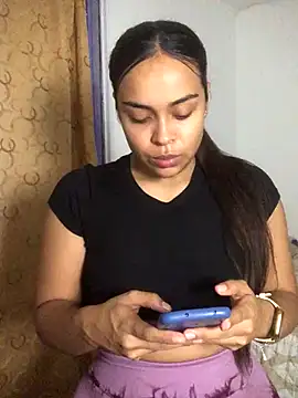 JuanaSimons online show from 12-13-25, 11:55