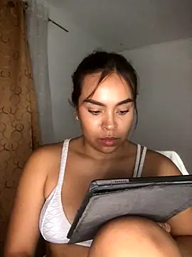 JuanaSimons online show from 09-24-25, 01:02