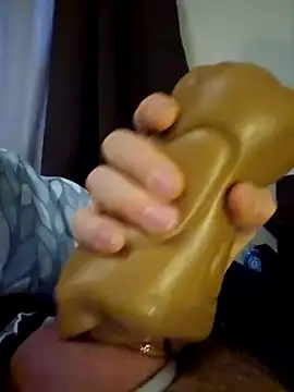 BananasNCream online show from 12-30-24, 03:23