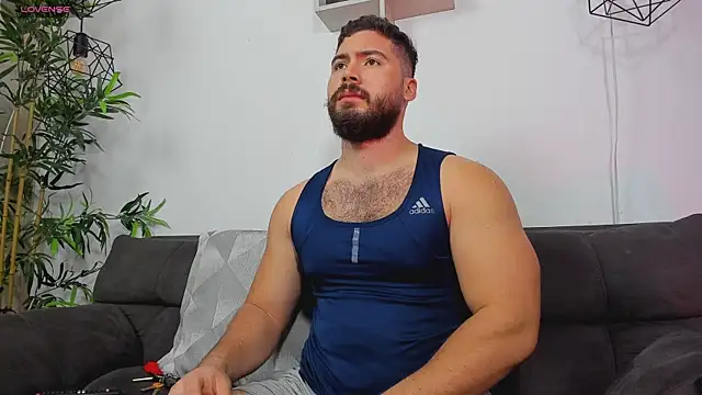 SebastianVilla  online show from 05-14-26, 12:29
