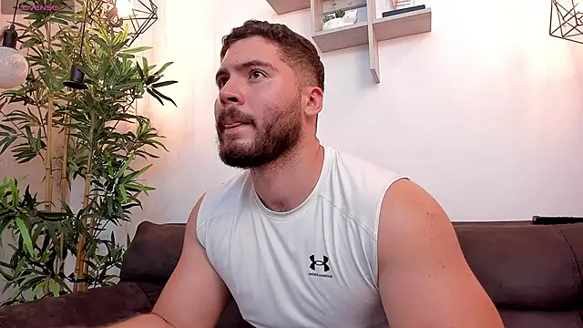 SebastianVilla  online show from 11-11-25, 11:42