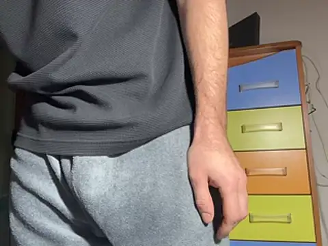 Snapshot of Drogon1000 chatting on 02-26-26, 03:01 Drogon1000 online show from 02-26-26, 03:01