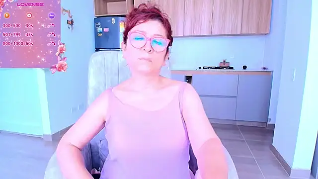 kendrajhonson online show from 11-07-25, 08:46