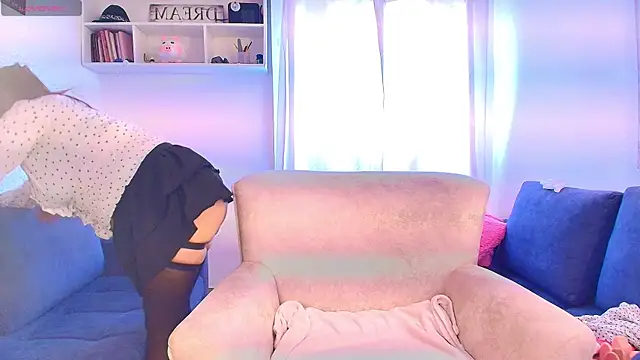 Snapshot of kendrajhonson chatting on 03-04-25, 08:38 kendrajhonson online show from 03-04-25, 08:38