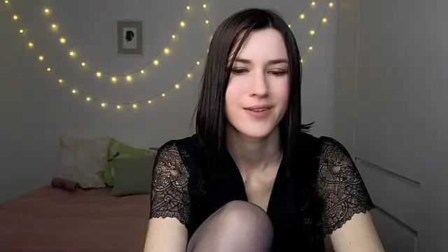 AliciaNewell online show from 05-21-26, 04:26