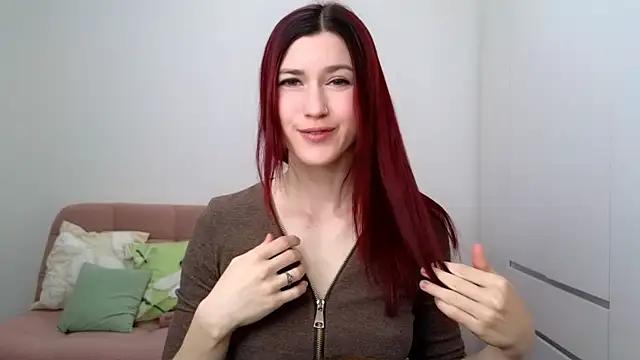 AliciaNewell online show from 10-04-25, 06:04