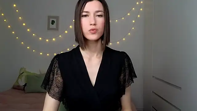 Snapshot of AliciaNewell chatting on 07-10-26, 05:07 AliciaNewell online show from 07-10-26, 05:07