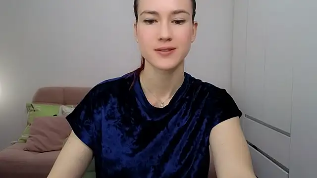 AliciaNewell online show from 11-03-25, 09:24