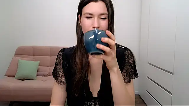 AliciaNewell online show from 02-17-25, 03:00