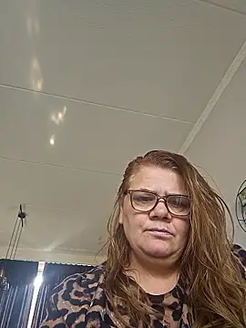 Snapshot of hotladymoon chatting on 10-01-25, 11:25 hotladymoon online show from 10-01-25, 11:25