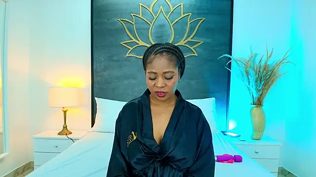 AlisonTravis online show from 05-08-26, 03:21