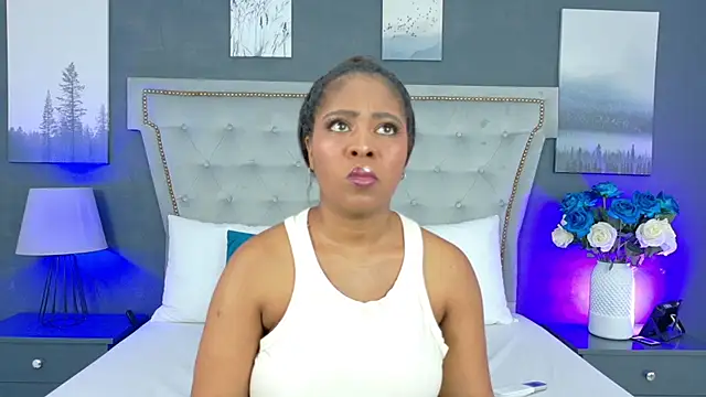 AlisonTravis online show from 05-11-26, 03:41