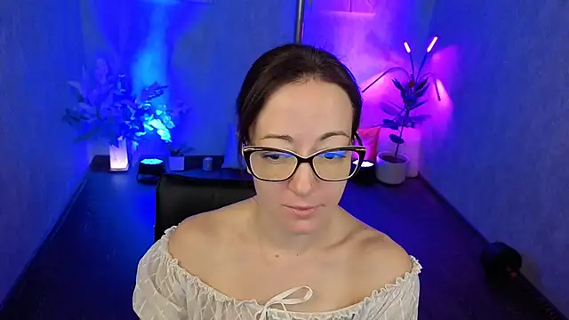 kimberlyray777 online show from 10-08-25, 01:18