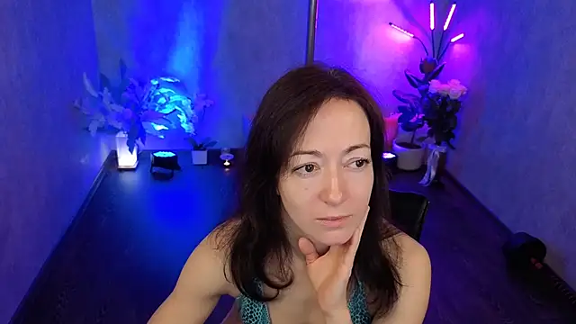 Snapshot of kimberlyray777 chatting on 02-18-26, 06:44 kimberlyray777 online show from 02-18-26, 06:44