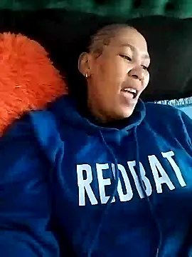 Snapshot of KINKYTEE20 chatting on 02-21-25, 07:23 KINKYTEE20 online show from 02-21-25, 07:23