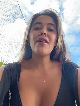 Emilia Bakerr online show from 05-13-26, 07:54