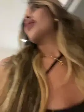 Snapshot of Emilia_Bakerr chatting on 02-08-25, 04:46 Emilia Bakerr online show from 02-08-25, 04:46