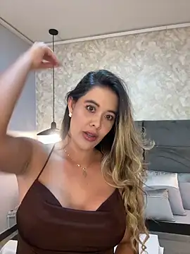 Snapshot of Emilia_Bakerr chatting on 02-26-26, 06:41 Emilia Bakerr online show from 02-26-26, 06:41