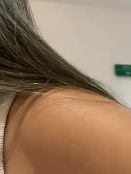 Snapshot of Emilia_Bakerr chatting on 03-07-25, 05:28 Emilia Bakerr online show from 03-07-25, 05:28