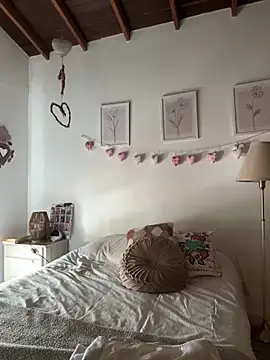 Emilia Bakerr online show from 03-11-26, 06:35