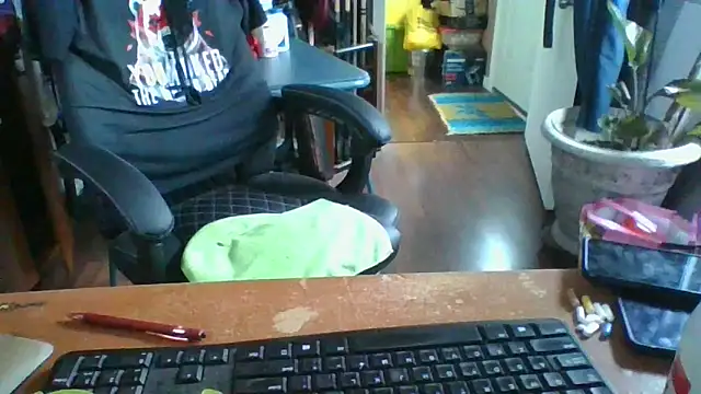 Daremeknot online show from 04-28-26, 03:38