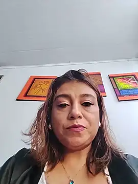 MrsFoucher online show from 05-23-26, 04:39