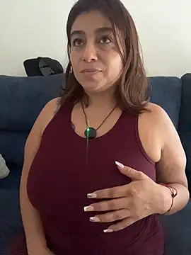 MrsFoucher online show from 11-30-25, 09:26