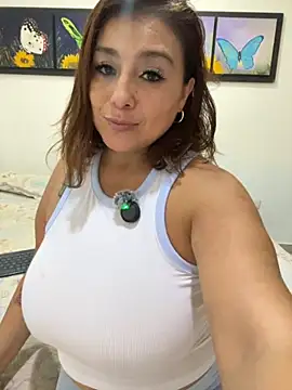 MrsFoucher online show from 10-22-25, 08:08