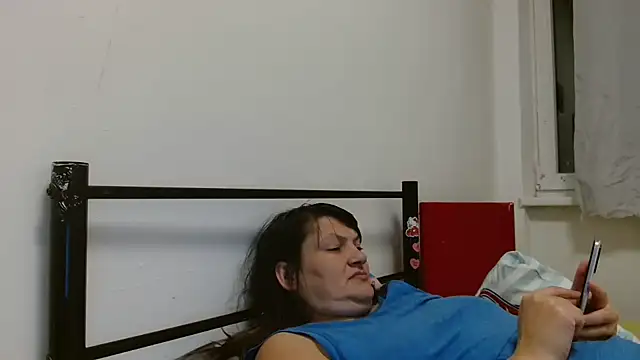 Lucinka1 online show from 10-04-25, 08:43