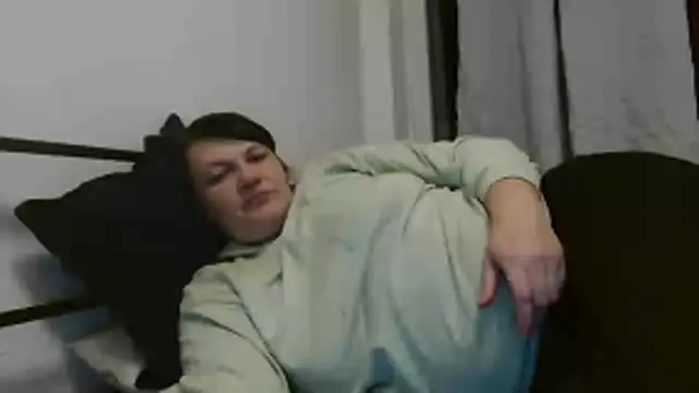 Lucinka1 online show from 11-25-25, 03:23