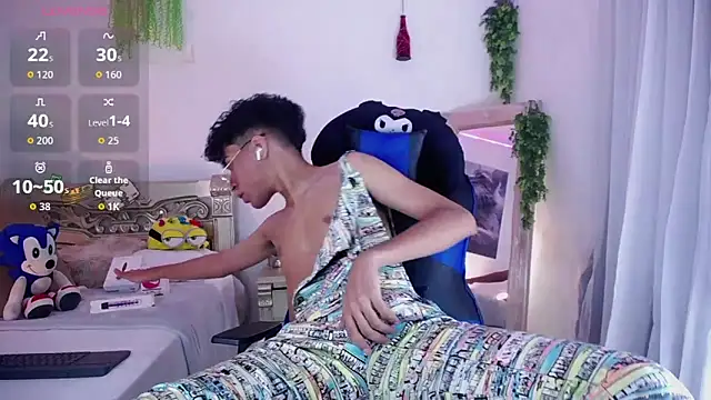 huge armound online show from 09-25-25, 05:46