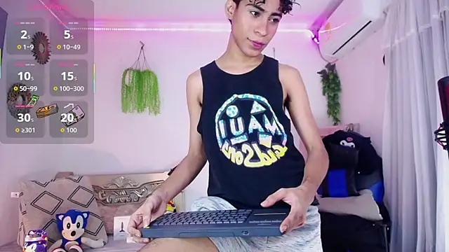 huge armound online show from 04-08-26, 04:47