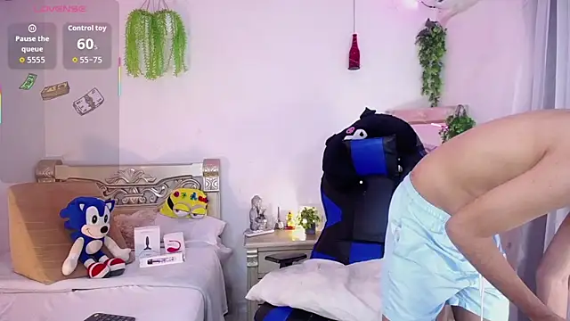 huge armound online show from 10-21-25, 02:55