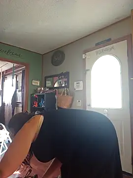 sweetkitty111 online show from 10-06-25, 07:47