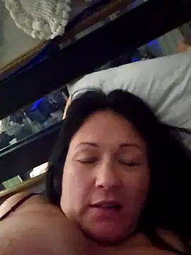 sweetkitty111 online show from 12-21-25, 08:38