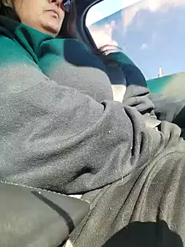 sweetkitty111 online show from 02-25-25, 07:38