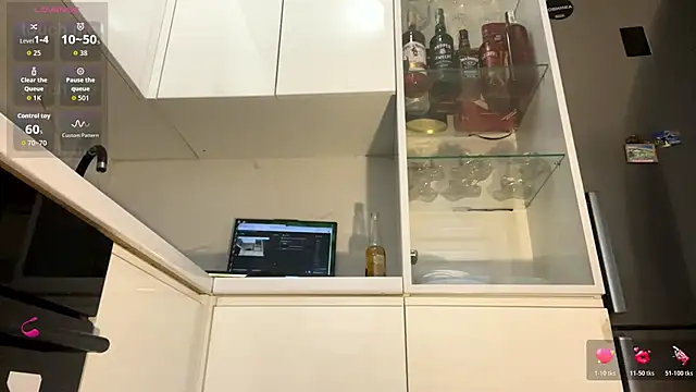 Marina- online show from 03-29-26, 01:57