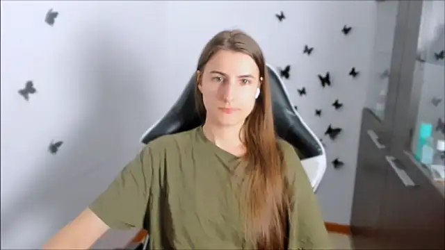 Snapshot of PumpkinCutiePie chatting on 10-03-25, 05:25 PumpkinCutiePie online show from 10-03-25, 05:25