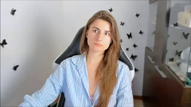 Snapshot of PumpkinCutiePie chatting on 09-20-25, 07:30 PumpkinCutiePie online show from 09-20-25, 07:30