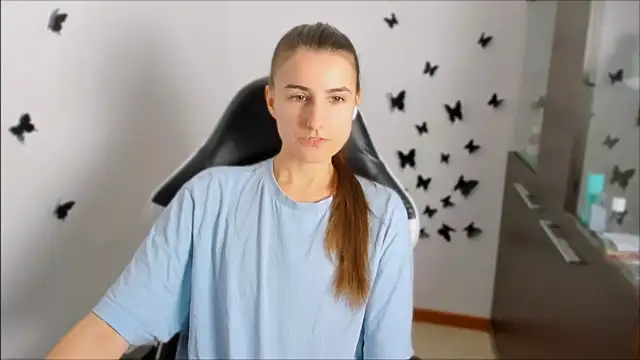 Snapshot of PumpkinCutiePie chatting on 09-30-25, 03:40 PumpkinCutiePie online show from 09-30-25, 03:40