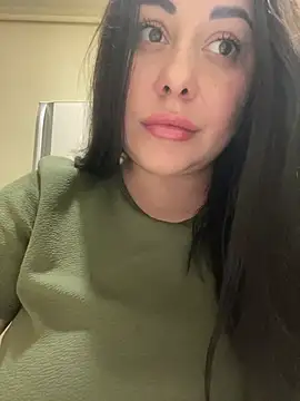 DaisyStreet online show from 04-12-26, 06:44