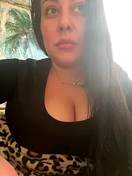 DaisyStreet online show from 12-19-25, 08:06