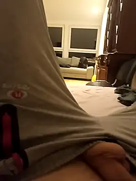 Snapshot of victortt chatting on 03-13-25, 08:54 victortt online show from 03-13-25, 08:54