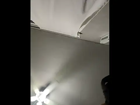 babykayla972 online show from 10-27-25, 06:14